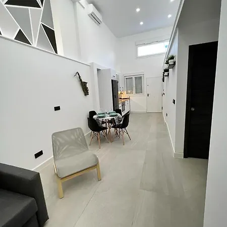 Apartment Castillejos 4 *